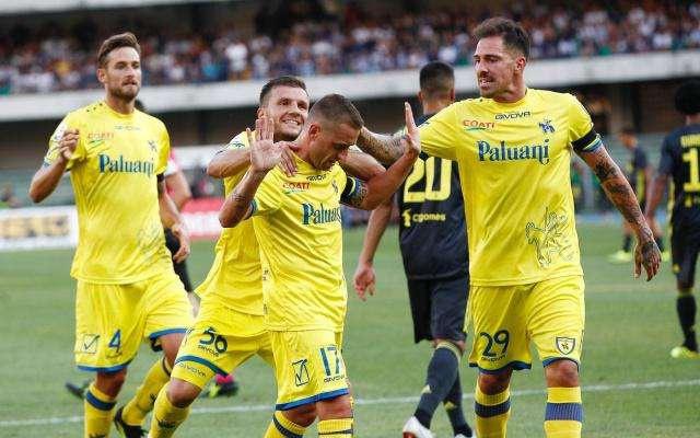 上具有世界 上具有世界