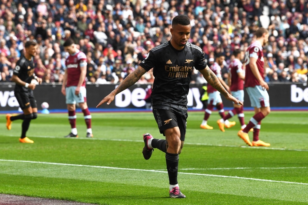 通过多机位 通过多机位